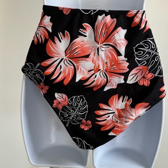 🆕️ High Waist Tummy Control Floral Design Swim Bottom NWOT - Picture 4 of 4